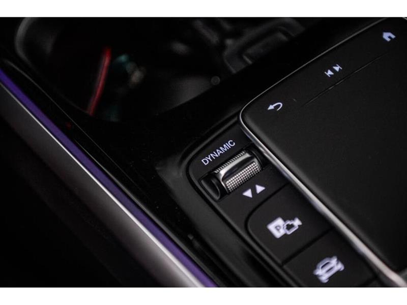 mercedes-benz GLB250 2022 - 5