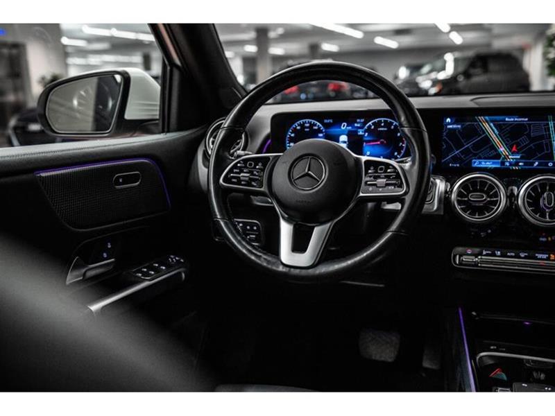 mercedes-benz GLB250 2022 - 21