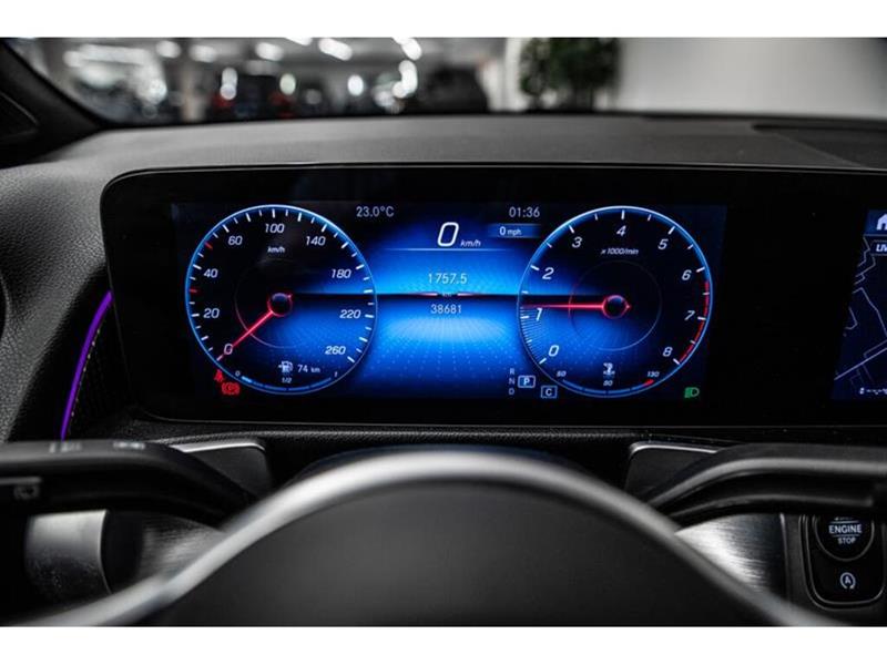 mercedes-benz GLB250 2022 - 25