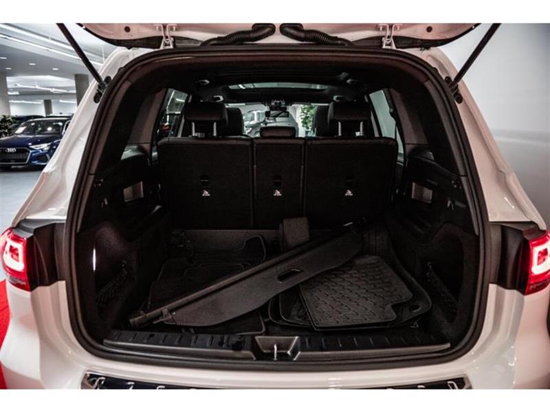 mercedes-benz GLB250 2022 - 27