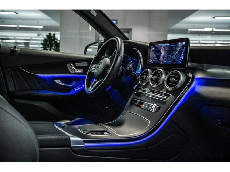 mercedes-benz GLC300 2022 - 31