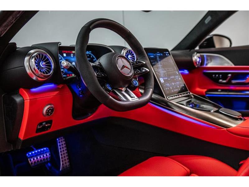 mercedes-benz SL63 AMG 2022 - 24