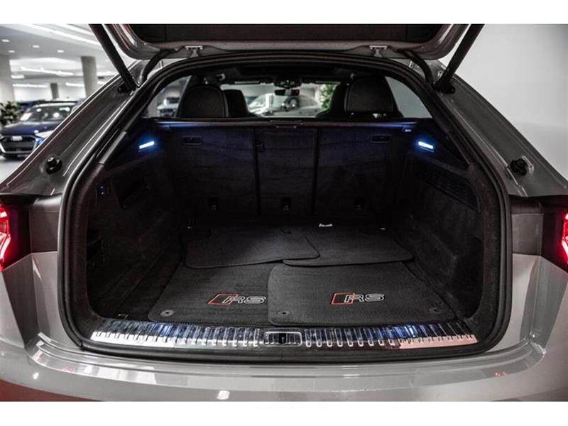 audi RS Q8 2022 - 12