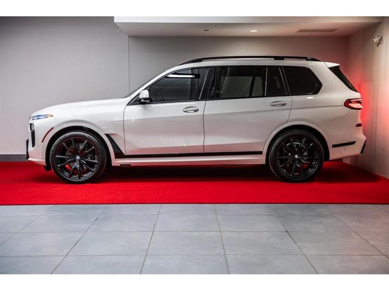 bmw X7 2024 - 12