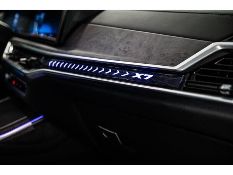 bmw X7 2024 - 14