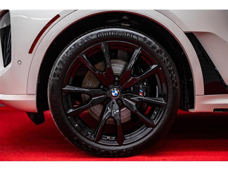 bmw X7 2024 - 36