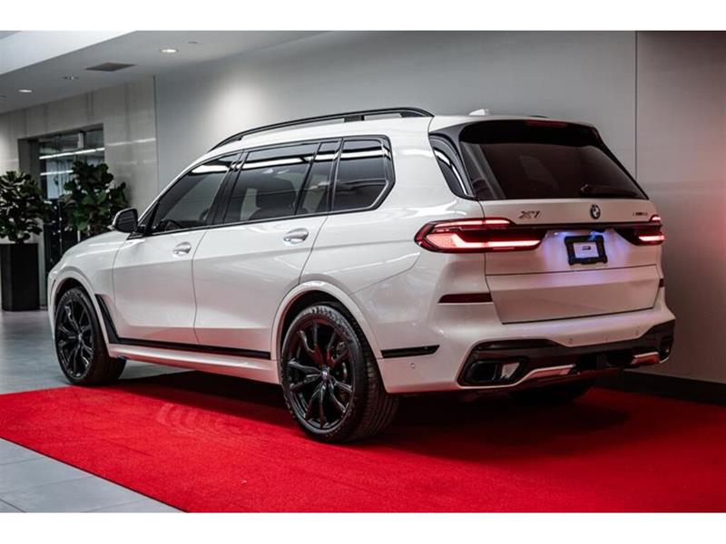 bmw X7 2024 - 37