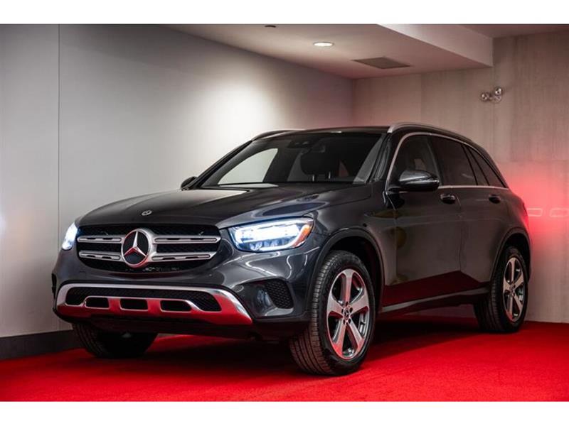 mercedes-benz GLC300 2022