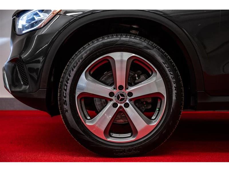 mercedes-benz GLC300 2022 - 24