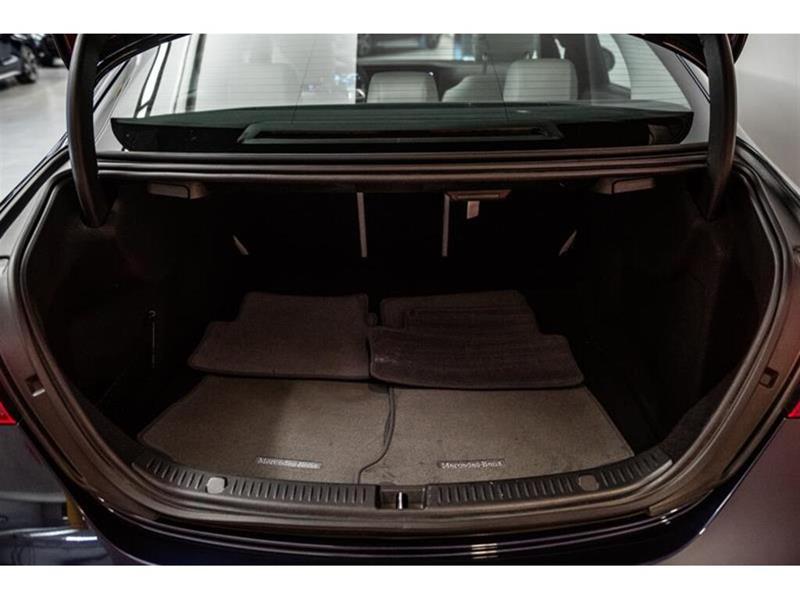 mercedes-benz E350 2022 - 22