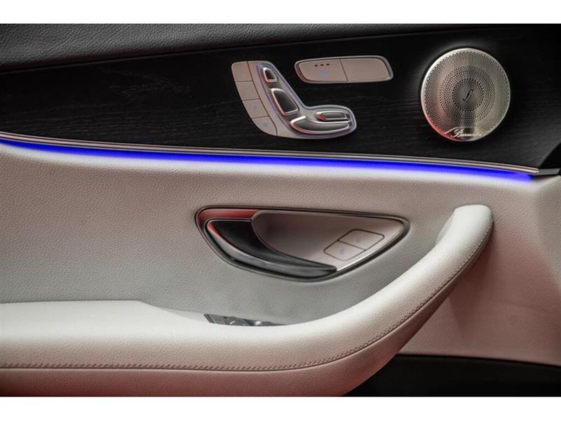 mercedes-benz E350 2022 - 25