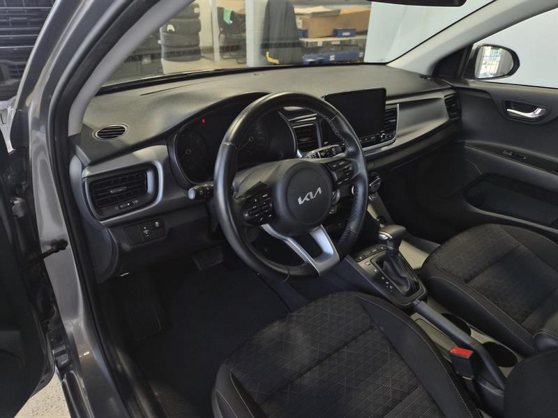 kia Rio 2023 - 10
