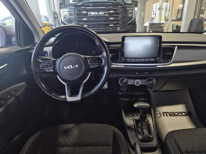 kia Rio 2023 - 11
