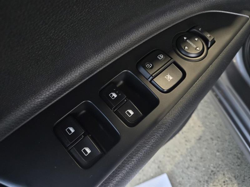 kia Rio 2023 - 13