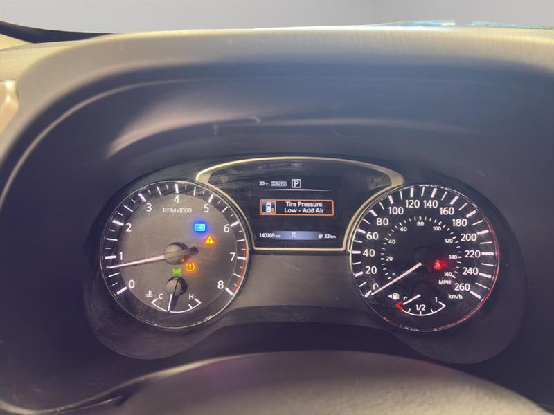nissan Pathfinder 2019 - 17