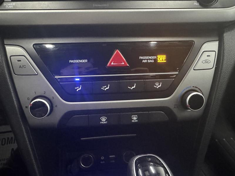 hyundai Elantra 2017 - 14