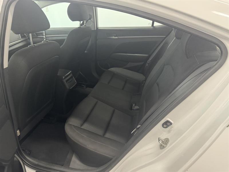 hyundai Elantra 2017 - 18