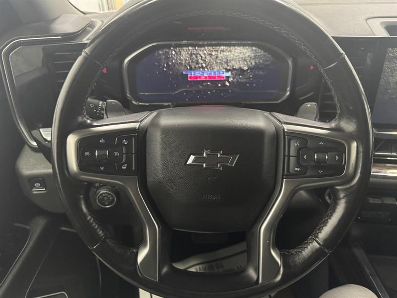chevrolet Silverado 1500 2022 - 14