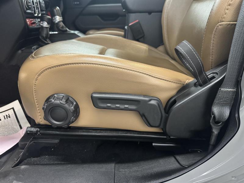 jeep Wrangler 2022 - 10