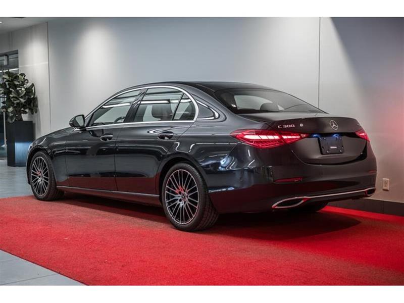 mercedes-benz C300 2023 - 13
