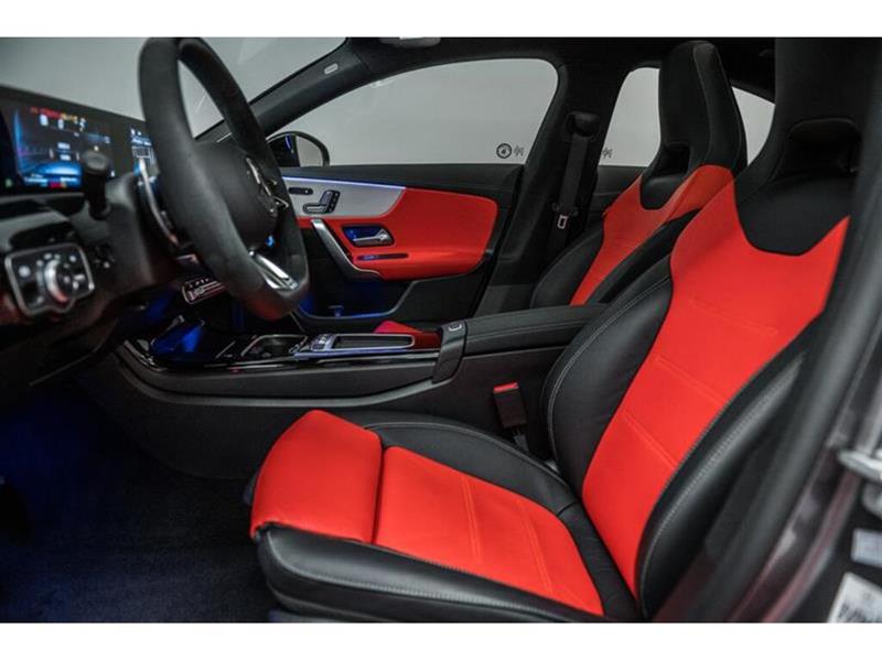 mercedes-benz CLA35 AMG 2025 - 11