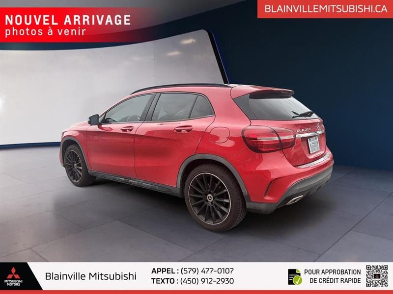 mercedes-benz GLA 2019 - 6