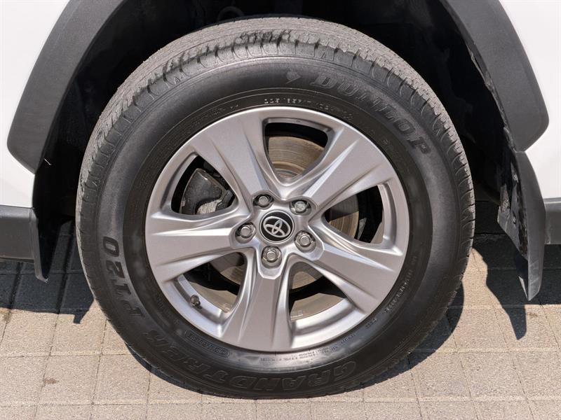 toyota RAV4 2024 - 12