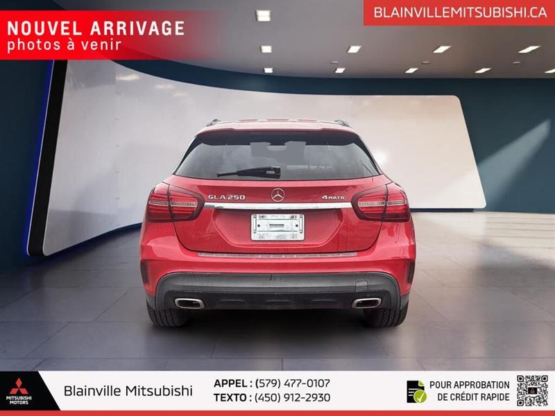mercedes-benz GLA 2019 - 8