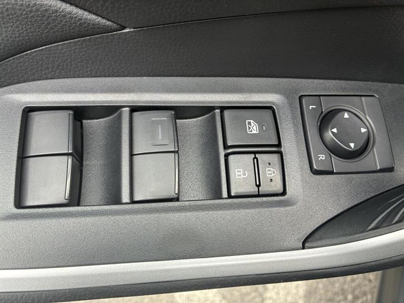 toyota RAV4 2022 - 18