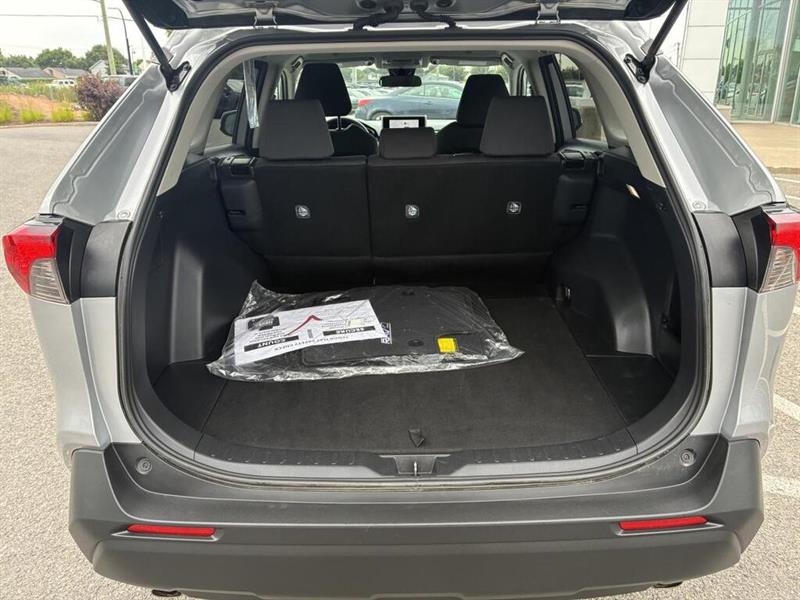 toyota RAV4 2025 - 11