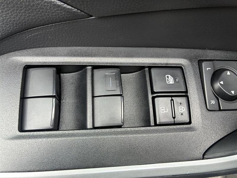 toyota RAV4 2025 - 17