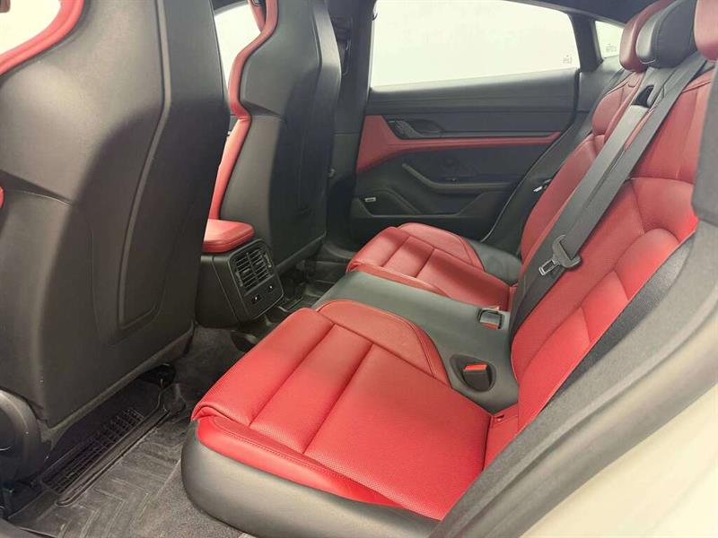 porsche Taycan 2020 - 26
