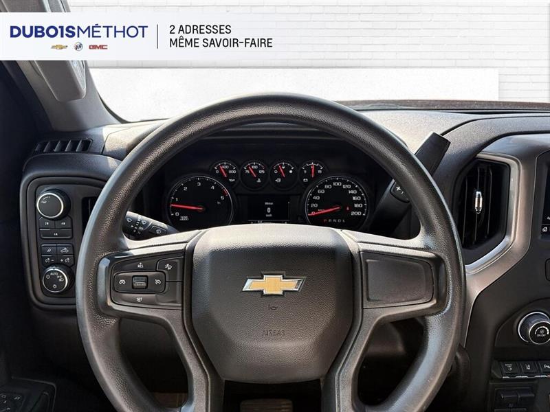 chevrolet Silverado 2500HD 2024 - 24