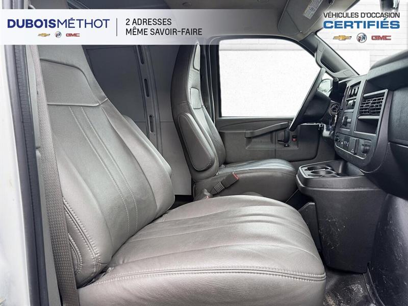 gmc Savana Cargo Van 2024 - 14