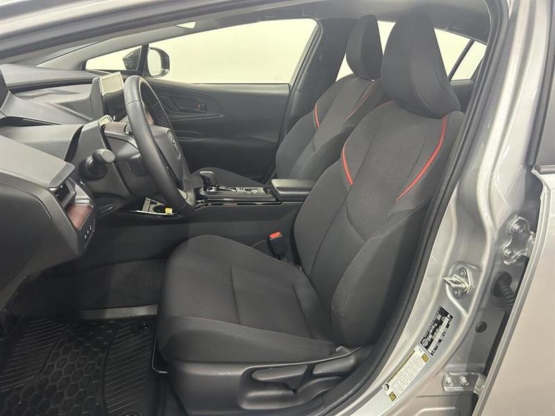 toyota Prius Prime 2024 - 11
