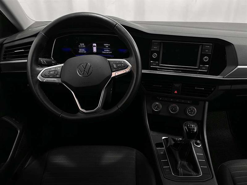 volkswagen Jetta 2023 - 23