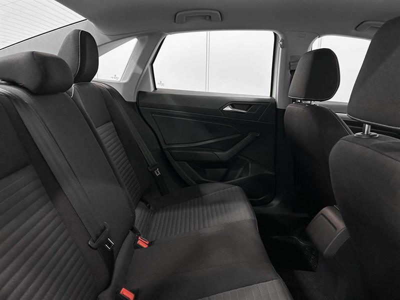 volkswagen Jetta 2023 - 25