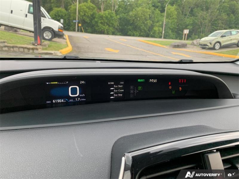 toyota Prius Prime 2022 - 17