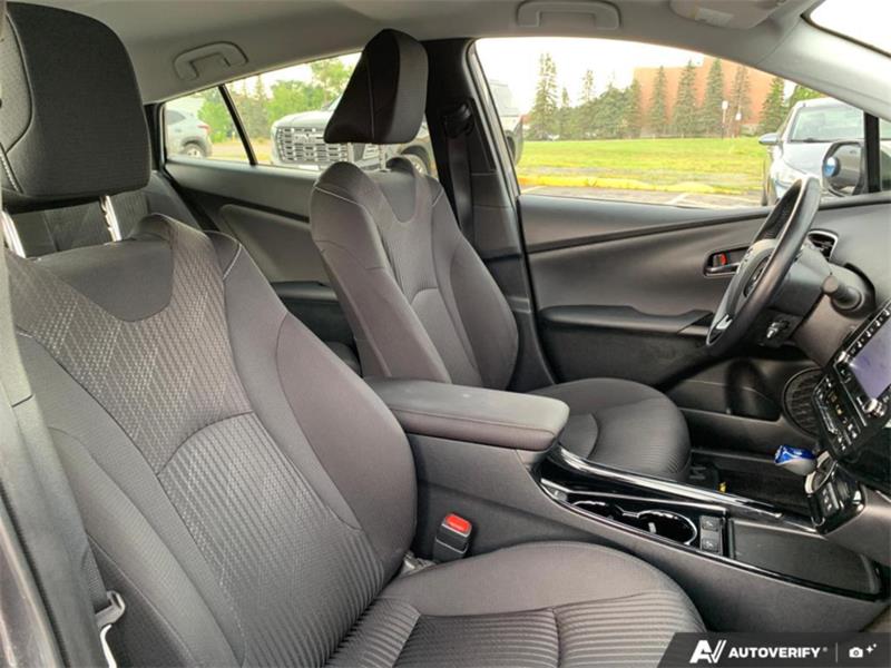 toyota Prius Prime 2022 - 24