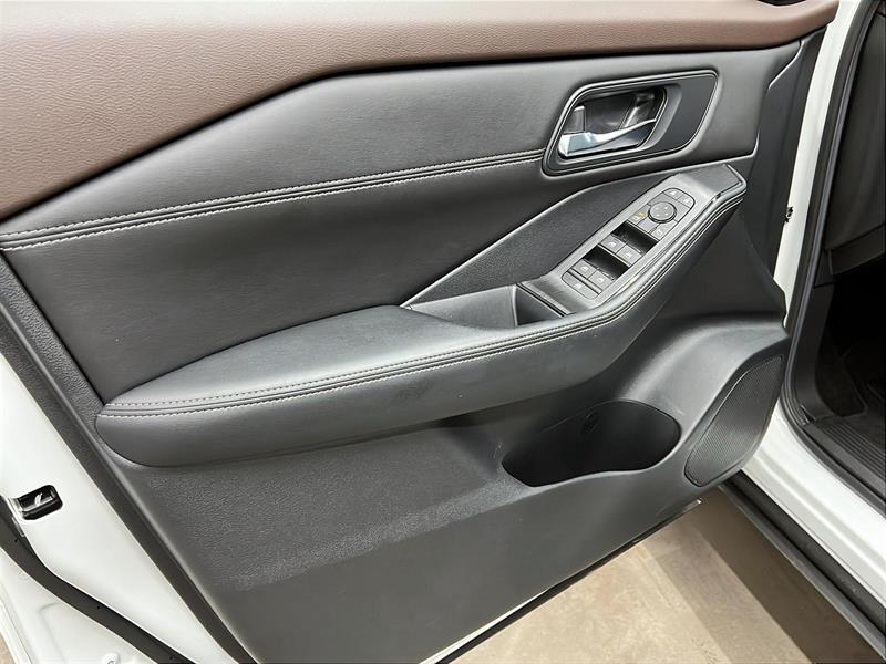 nissan Rogue 2023 - 24
