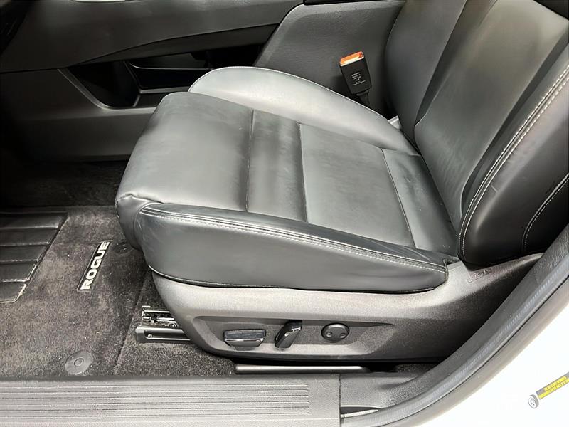 nissan Rogue 2023 - 25