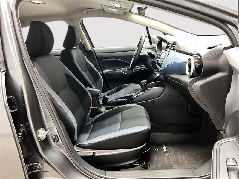 nissan Versa 2025 - 8