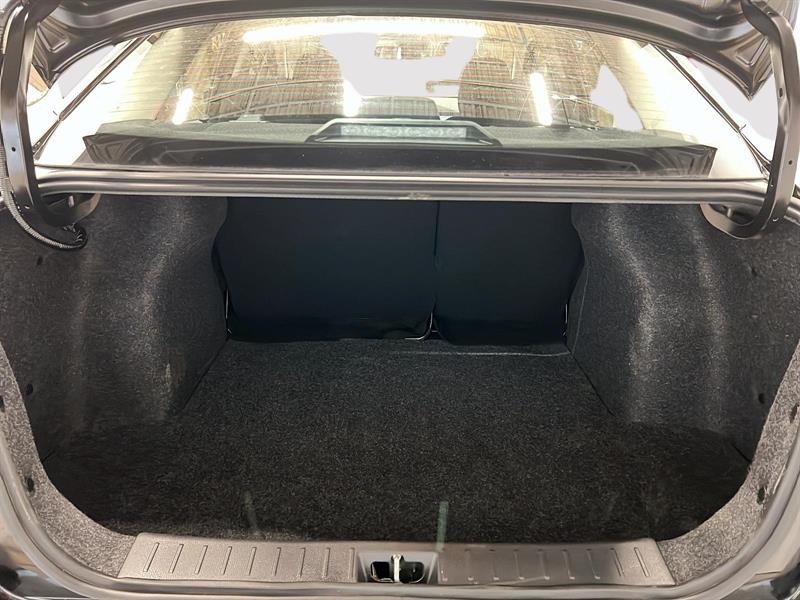 nissan Versa 2025 - 12