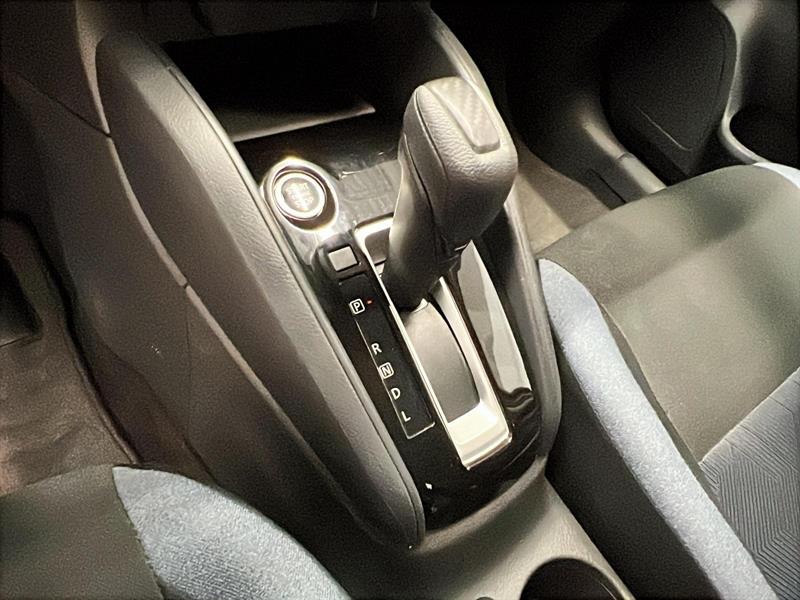 nissan Versa 2025 - 13