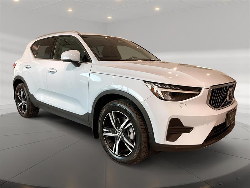 volvo XC40 2025 - 3