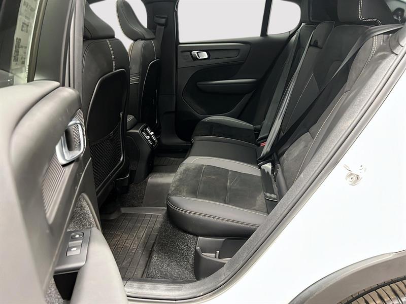 volvo C40 2023 - 9