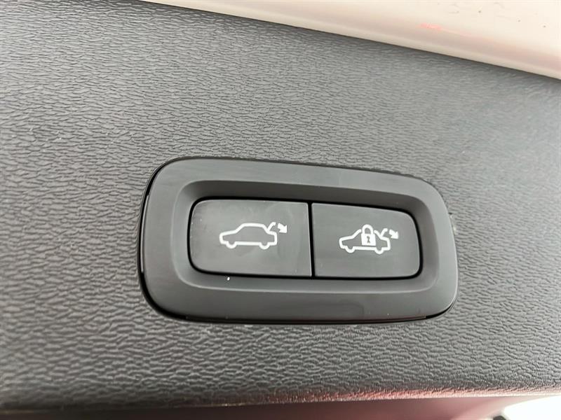 volvo C40 2023 - 14