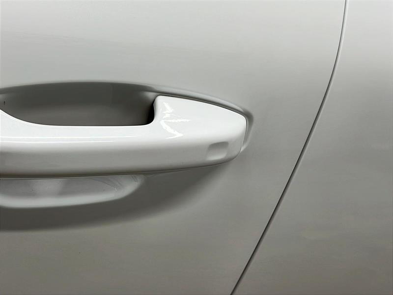 volvo C40 2023 - 26