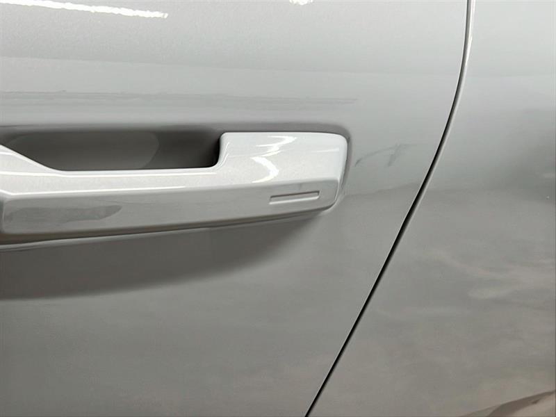 volvo EX30 2025 - 24