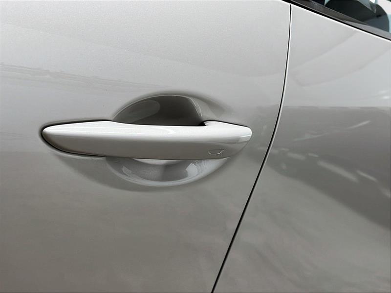 mazda Mazda3 Sport 2024 - 26